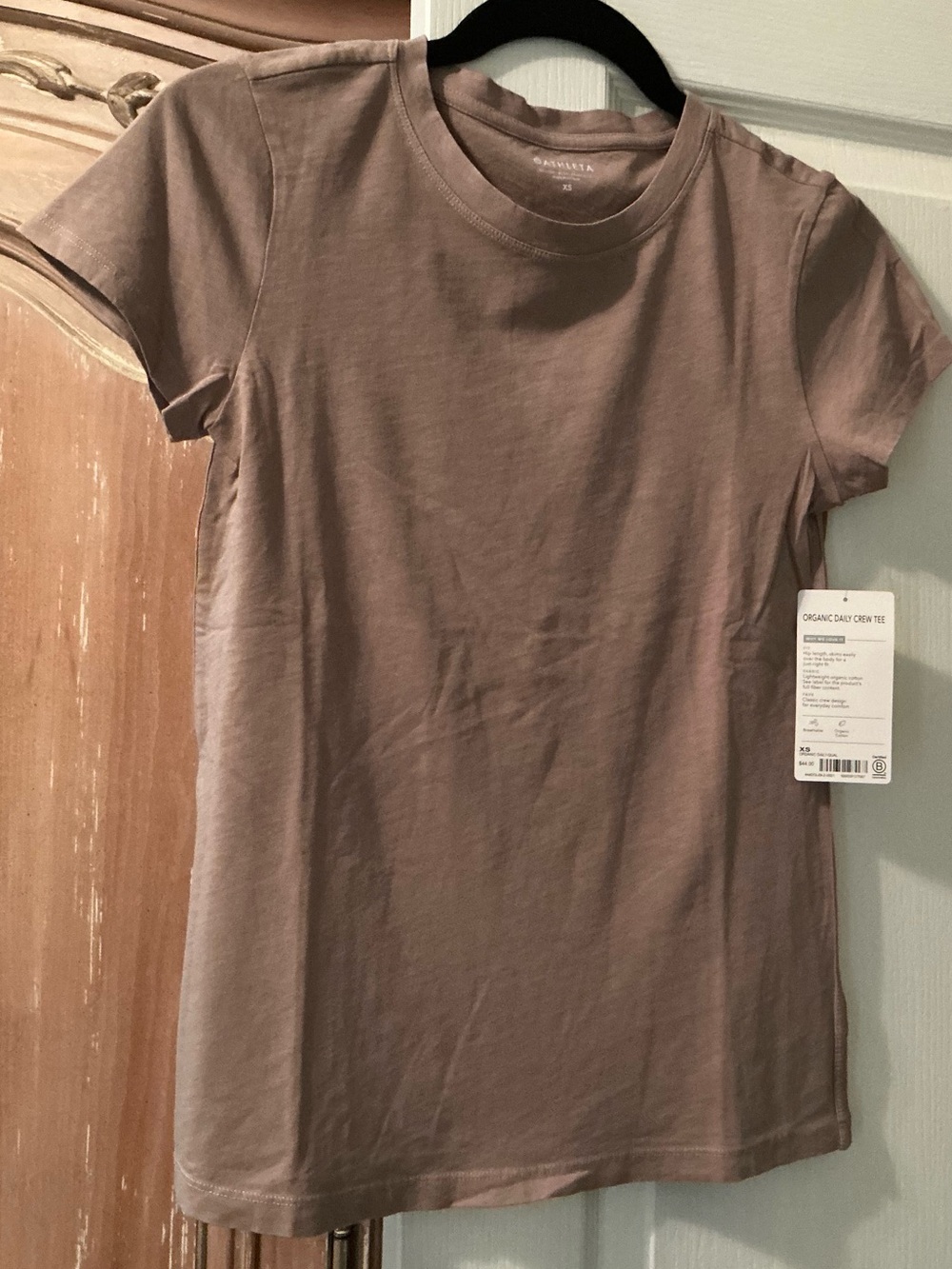 ‼️NWT Athleta Organic Cotton Daily Crew Tee - Taupe